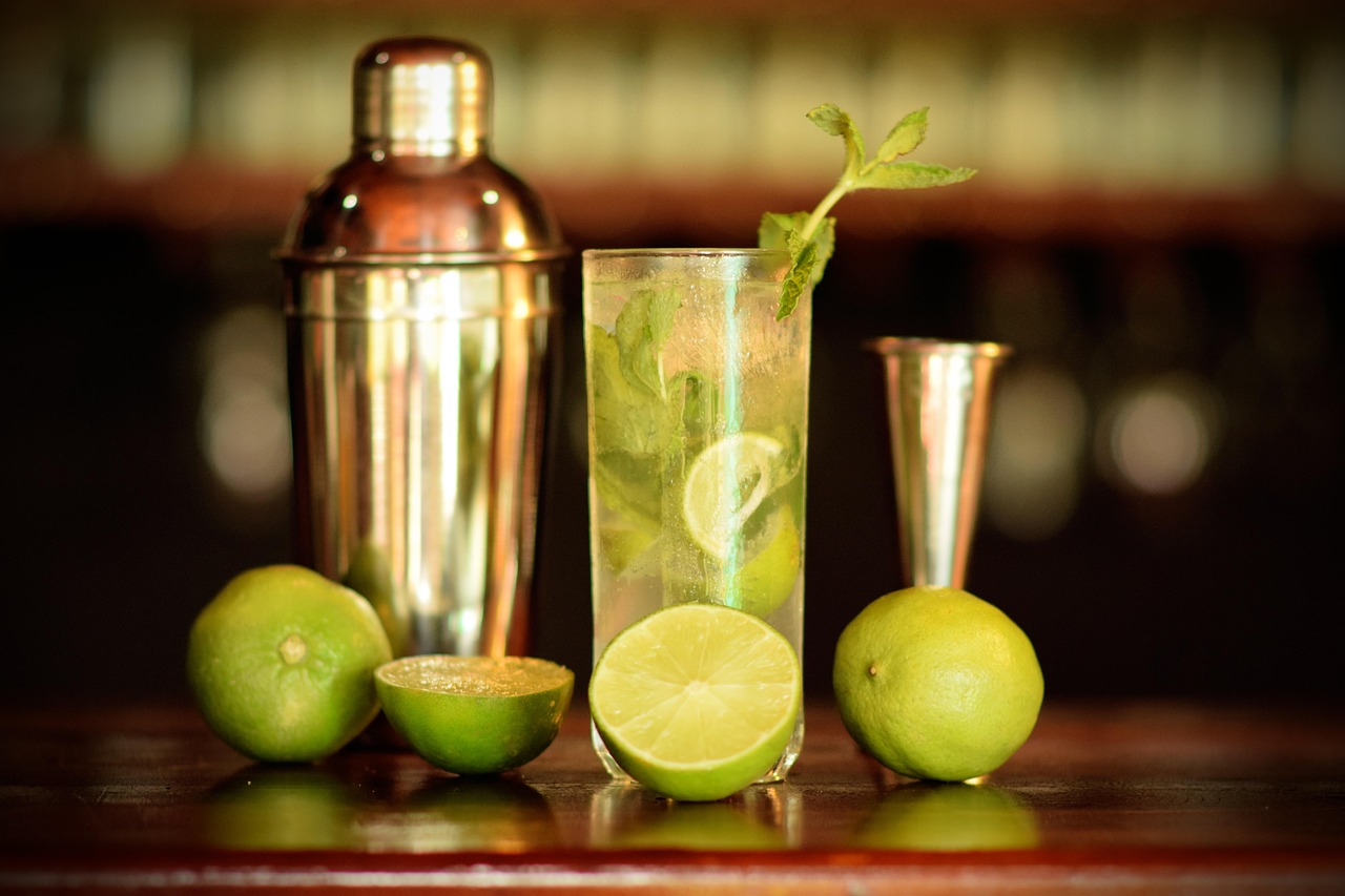 discover the refreshing delight of a classic mojito cocktail. made with fresh mint, zesty lime, and crisp rum, this iconic drink is perfect for summer gatherings or a relaxing evening. learn how to mix the perfect mojito and elevate your cocktail experience!