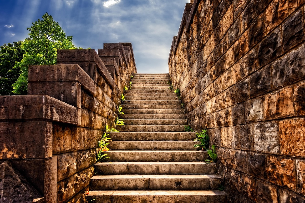 transform your stairway with our expert stair refinishing services. revitalize your wood stairs, enhance their beauty, and increase your home's value with a professional finish that lasts. discover the perfect solution for your renovation needs!